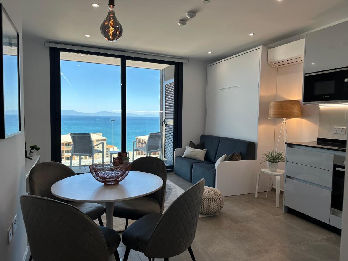 E1 Presidential Studios On High Floor With Stunning Sea Views 지브롤터 외부 사진